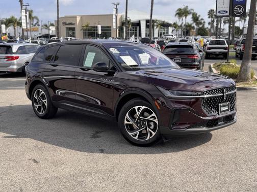 2025 Lincoln Nautilus Premiere