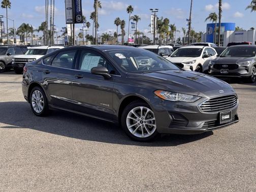 2019 Ford Fusion Hybrid SE