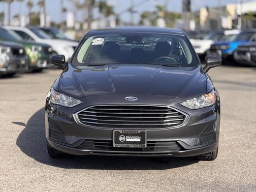 2019 Ford Fusion Hybrid SE