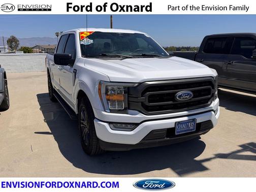 Oxford White 2023 Ford F-150 XLT