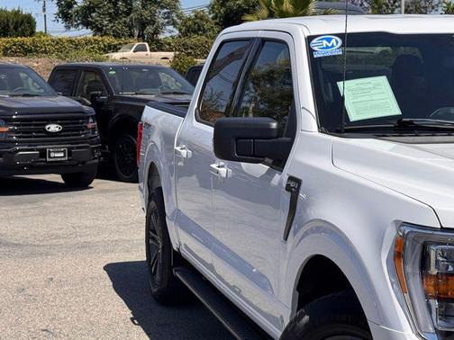 Oxford White 2023 Ford F-150 XLT