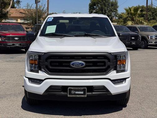 Oxford White 2023 Ford F-150 XLT