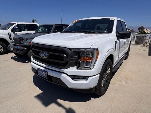 Oxford White 2023 Ford F-150 XLT
