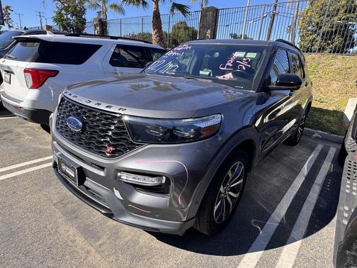 2021 Ford Explorer ST