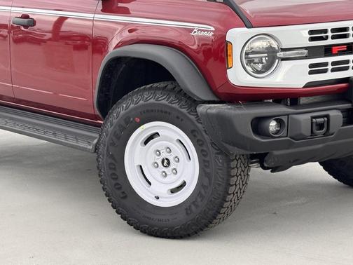 2025 Ford Bronco Heritage Edition