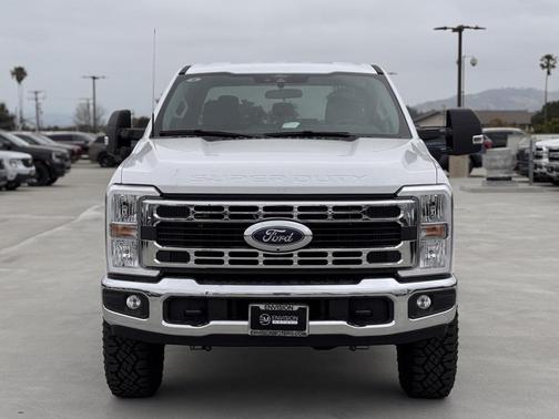 2025 Ford F-350 XLT
