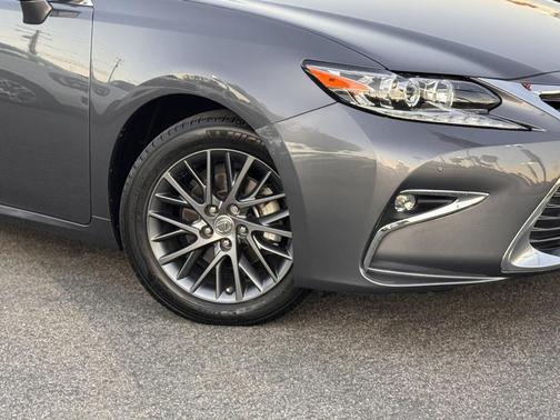 2018 Lexus ES 350 Base