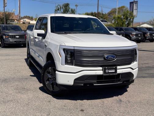 White Metallic 2022 Ford F-150 Lightning LARIAT