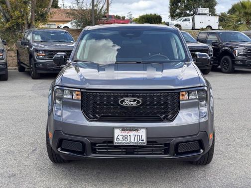 Carbonized Gray Metallic 2025 Ford Maverick XLT