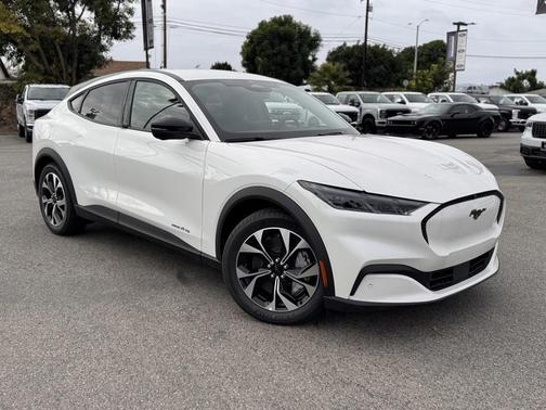 2025 Ford Mustang Mach-E Select