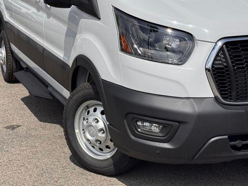 Oxford White 2026 Ford Transit-350 Base