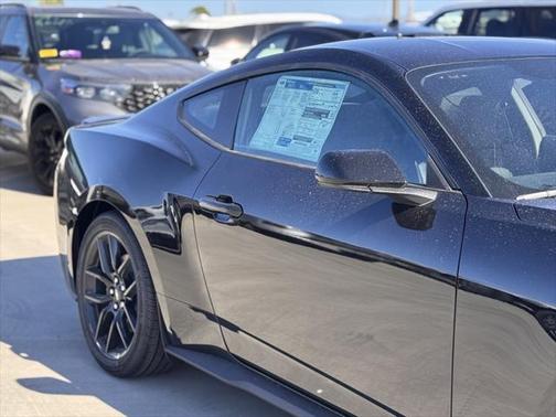 2025 Ford Mustang EcoBoost
