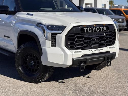 2025 Toyota Tundra Hybrid Limited