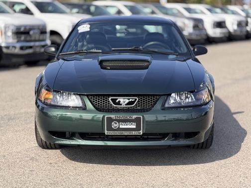 2001 Ford Mustang GT
