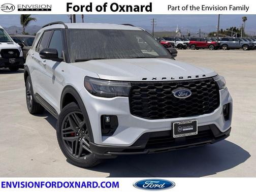 Space White Metallic 2026 Ford Explorer ST-Line