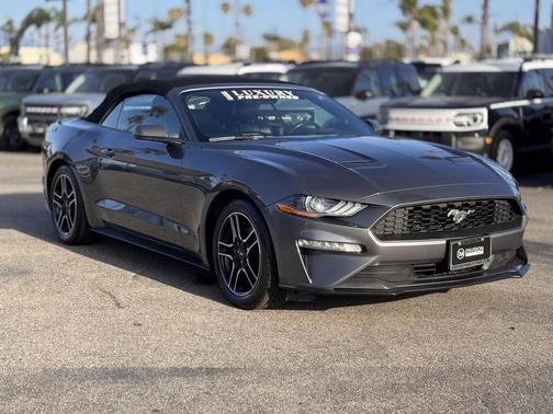 2022 Ford Mustang EcoBoost Premium