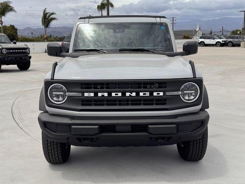 Avalanche Gray 2026 Ford Bronco Big Bend