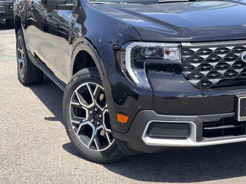 Shadow Black 2026 Ford Maverick Lariat