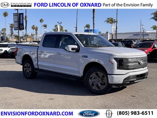 2025 Ford F-150 Lightning LARIAT