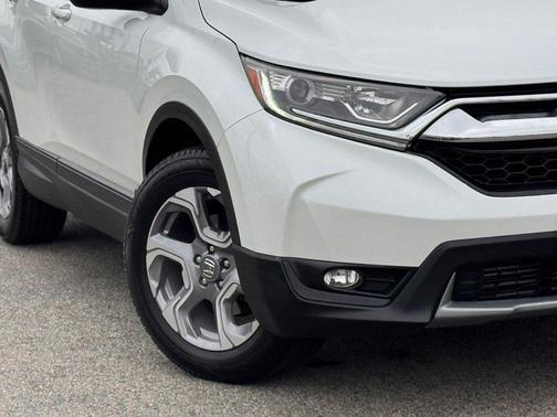 Platinum White Pearl 2019 Honda CR-V EX