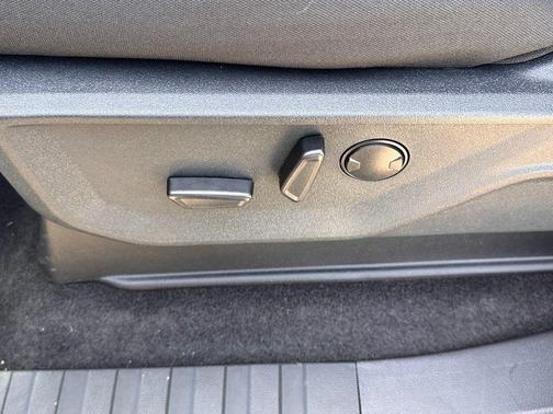 Carbonized Gray Metallic 2026 Ford F-150 XLT