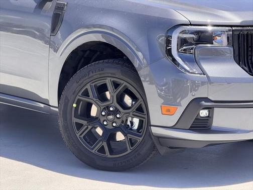 2025 Ford Maverick Lobo