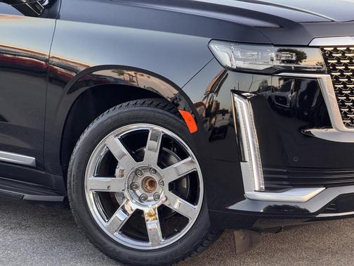 2024 Cadillac Escalade Luxury