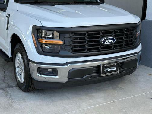 Oxford White 2026 Ford F-150 XL