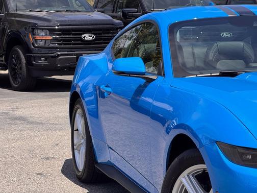 Grabber Blue Metallic 2026 Ford Mustang EcoBoost Premium