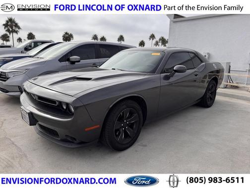 2015 Dodge Challenger SXT