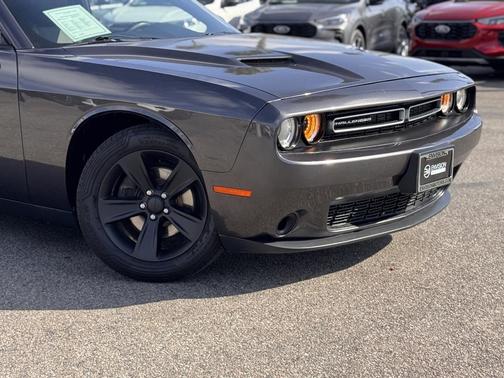 2015 Dodge Challenger SXT