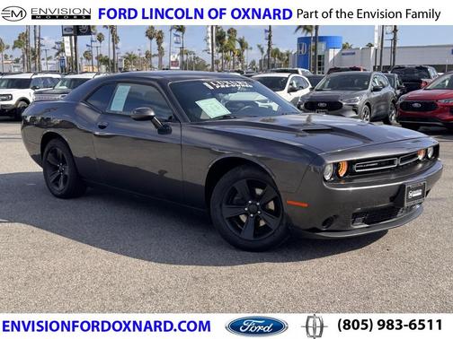 2015 Dodge Challenger SXT