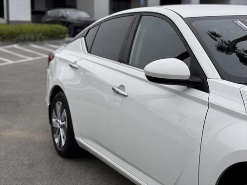 2021 Nissan Altima S FWD