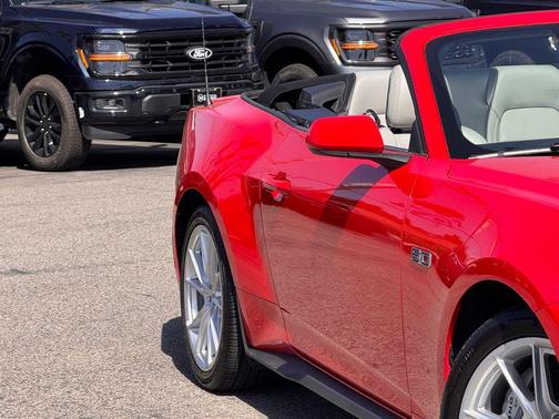 2024 Ford Mustang GT Premium