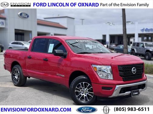 2022 Nissan Titan SV
