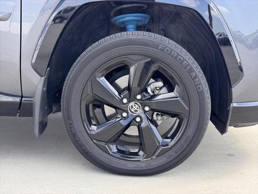 2021 Toyota RAV4 Hybrid SE