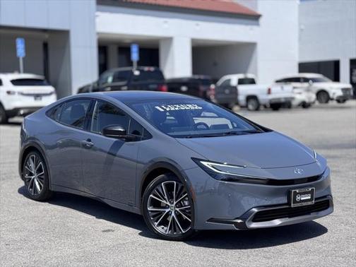 2023 Toyota Prius XLE