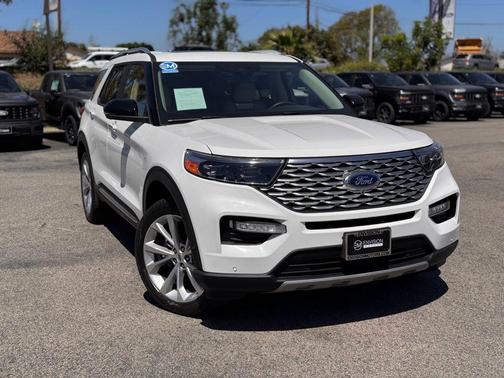 Star White Metallic Tri-Coat 2021 Ford Explorer Platinum