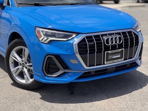 2022 Audi Q3 45 S line Premium Plus