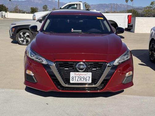 2020 Nissan Altima SR FWD