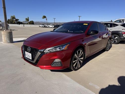 2020 Nissan Altima SR FWD