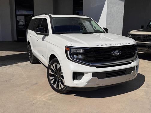 2026 Ford Expedition Platinum