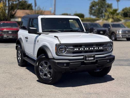 Oxford White 2024 Ford Bronco Big Bend
