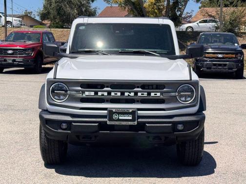 Oxford White 2024 Ford Bronco Big Bend
