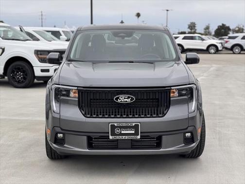 2025 Ford Maverick Lobo Standard