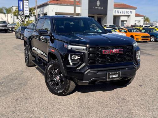 2024 GMC Canyon Elevation