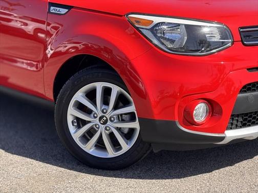 2017 Kia Soul +