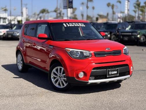 2017 Kia Soul +