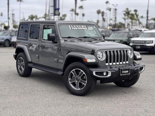 2023 Jeep Wrangler 4-Door Sahara 4x4