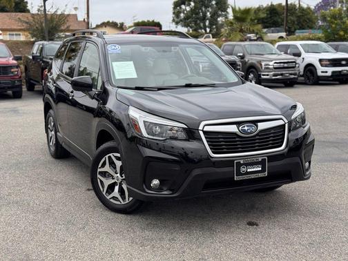 Crystal Black Silica 2021 Subaru Forester Premium